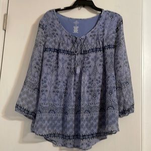 Women’s Size XL Blue Patterned Sheer Lined Tunic